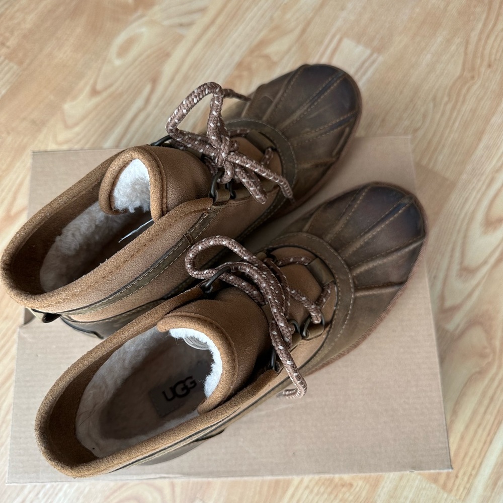 Ugg hiking boots for women